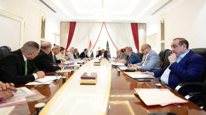 الشمري يستمع لايجاز وكالة الإستخبارات ..  تأكيد على تقديم الدعم والاسناد لمكافحة المخدرات